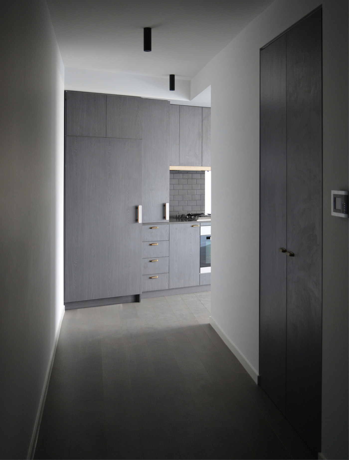 Graphite Apartment - Mim Design